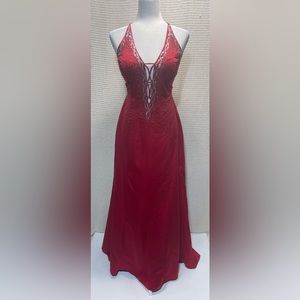 Dave&Johnny by Laura Ryner Red Beaded Criss Cross Gown.